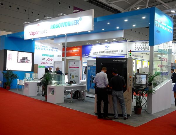 ROBOWORKER booth at DMP 2019 in Shenzhen, China