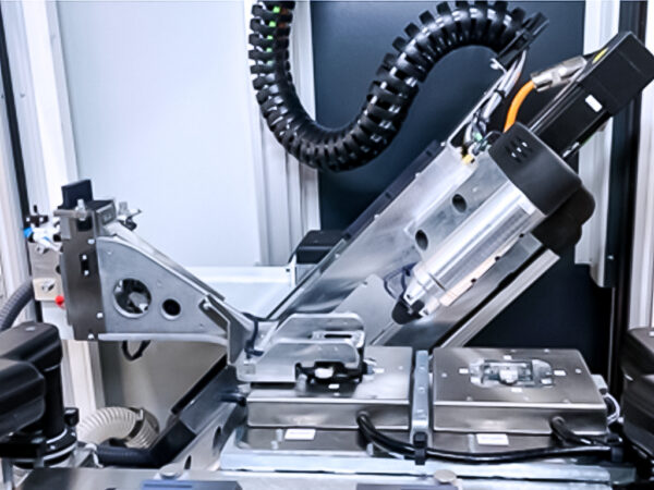 drilling spindle turned to the right